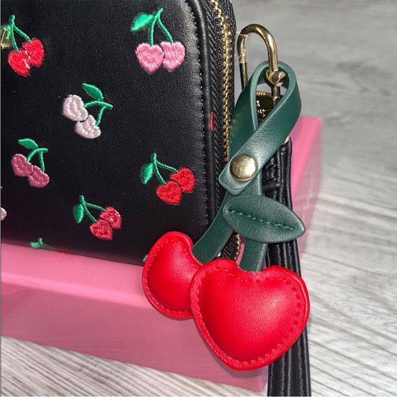 🍒 2 Cherry Heart Pendant Charms Classic & Pastel NWT - Picture 6 of 11